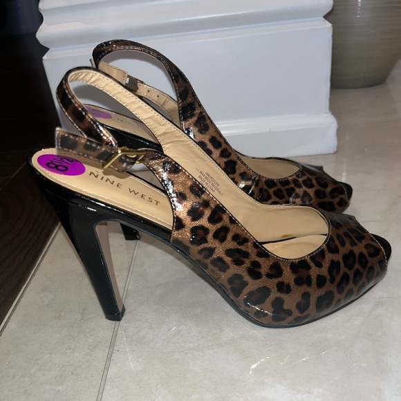 Brand new Nine West shoes never worn. - Picture 2 of 4